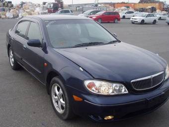 2002 Nissan Cefiro Pictures