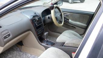 2002 Nissan Cefiro Pictures