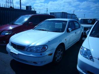 2002 Nissan Cefiro Photos