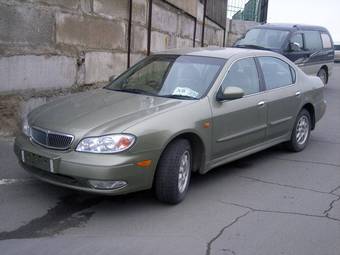 2002 Nissan Cefiro Images