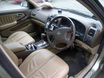 2002 Nissan Cefiro Pictures