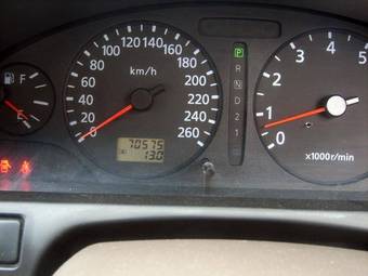 2002 Nissan Cefiro Photos