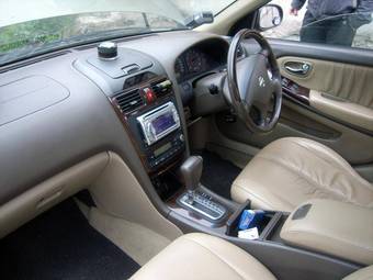 2002 Nissan Cefiro Photos