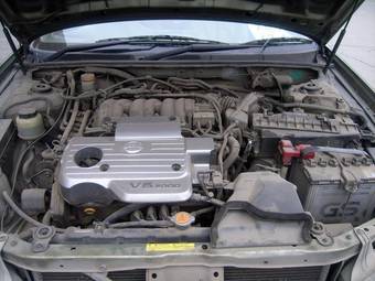 2002 Nissan Cefiro Pictures