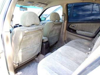 2002 Nissan Cefiro Photos