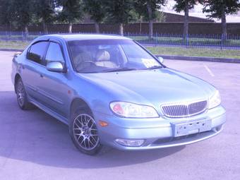 2002 Nissan Cefiro Pictures