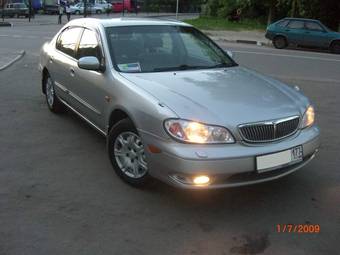 2002 Nissan Cefiro Pictures