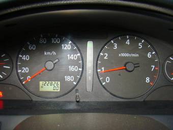 2002 Nissan Cefiro Photos