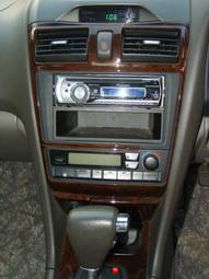 2002 Nissan Cefiro Pictures