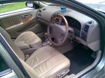 2002 Nissan Cefiro Photos