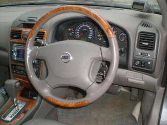 2003 Nissan Cefiro Photos