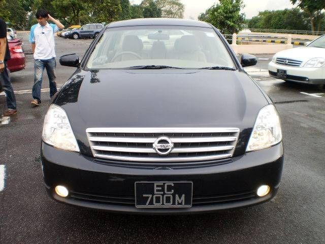 2004 Nissan Cefiro