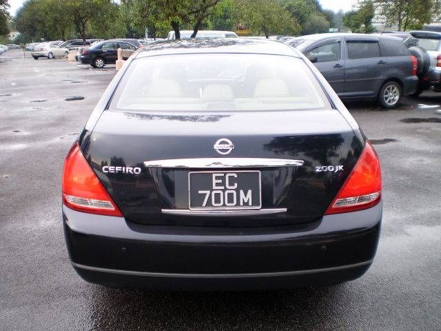 2004 Nissan Cefiro