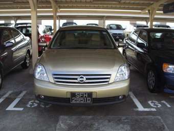 2004 Nissan Cefiro Images
