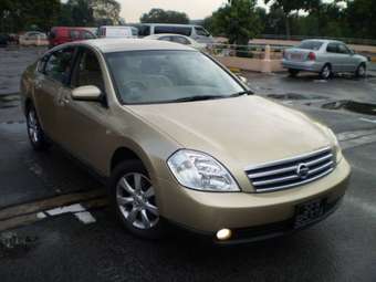 2004 Nissan Cefiro Pictures