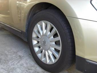 2004 Nissan Cefiro Photos