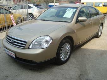 2004 Nissan Cefiro Photos