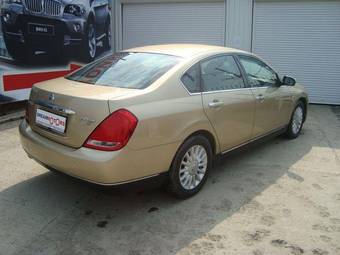 2004 Nissan Cefiro Pictures