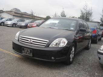 2004 Nissan Cefiro Photos