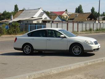 2004 Nissan Cefiro Pictures