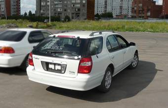 2000 Nissan Cefiro Wagon Photos
