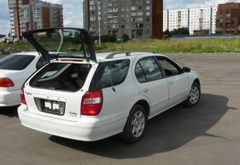 2000 Nissan Cefiro Wagon Photos