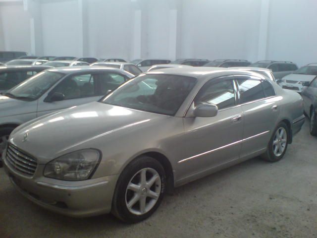 2001 Nissan Cima