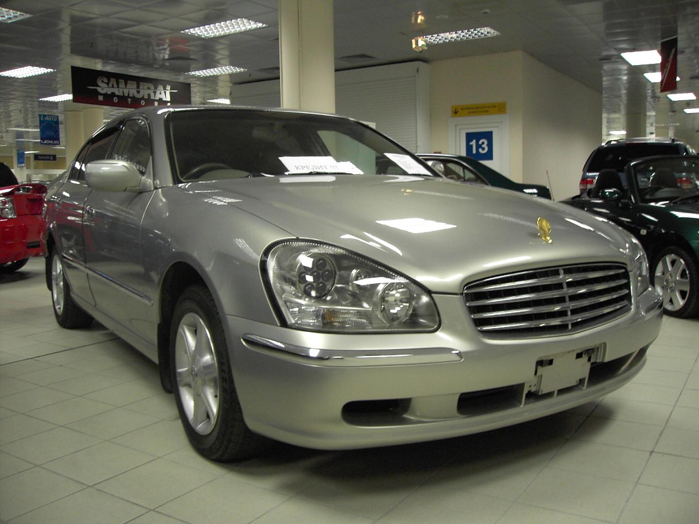 2001 Nissan Cima Pictures