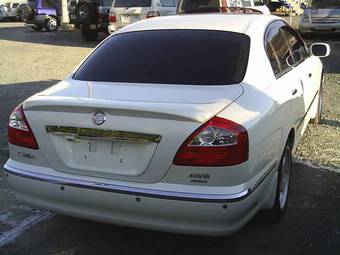 2001 Nissan Cima Photos