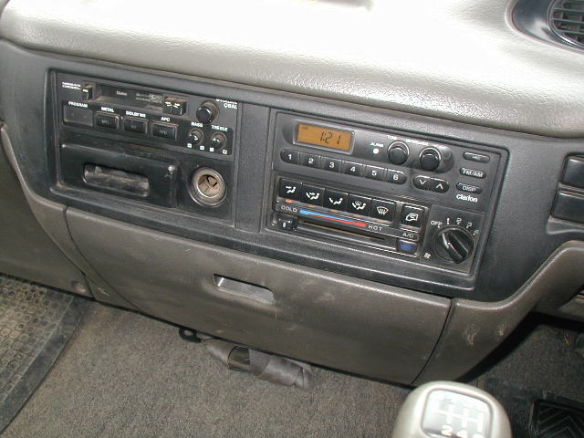 1994 Nissan Condor Pictures