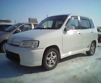 1998 Nissan Cube