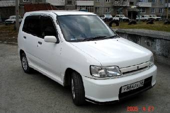 1998 Nissan Cube