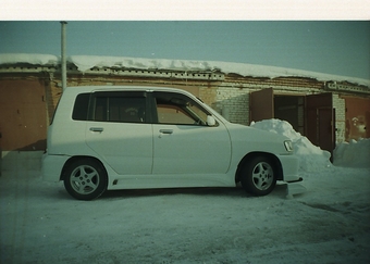 1998 Nissan Cube
