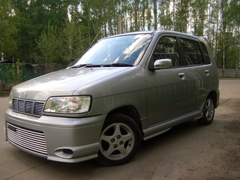 1998 Nissan Cube