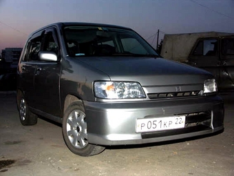 1998 Nissan Cube