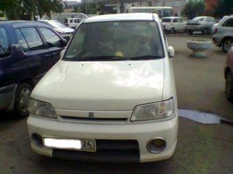 1998 Nissan Cube