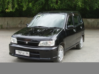 1998 Nissan Cube