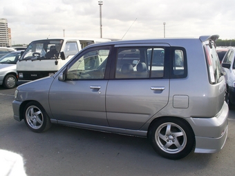 1998 Nissan Cube