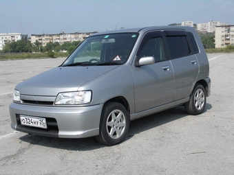 1998 Nissan Cube