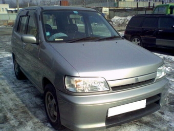 1998 Nissan Cube