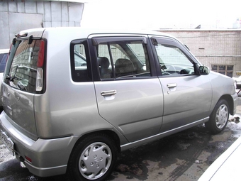 1998 Nissan Cube