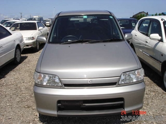 1998 Nissan Cube