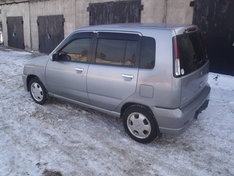 1998 Nissan Cube