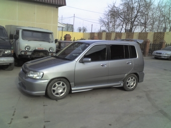 1998 Nissan Cube
