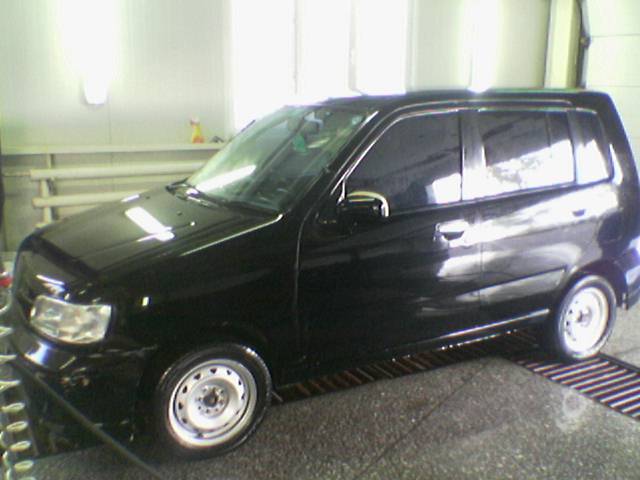 1998 Nissan Cube