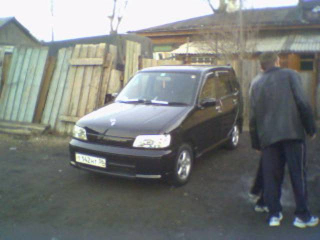 1998 Nissan Cube