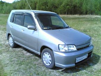 1998 Nissan Cube