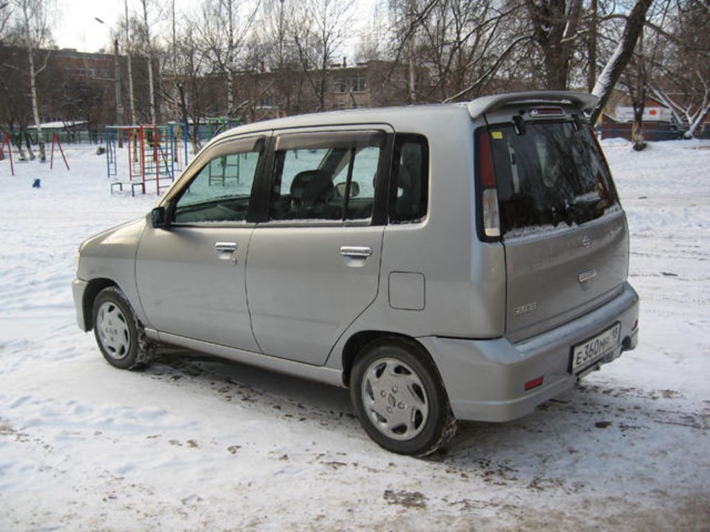 1998 Nissan Cube