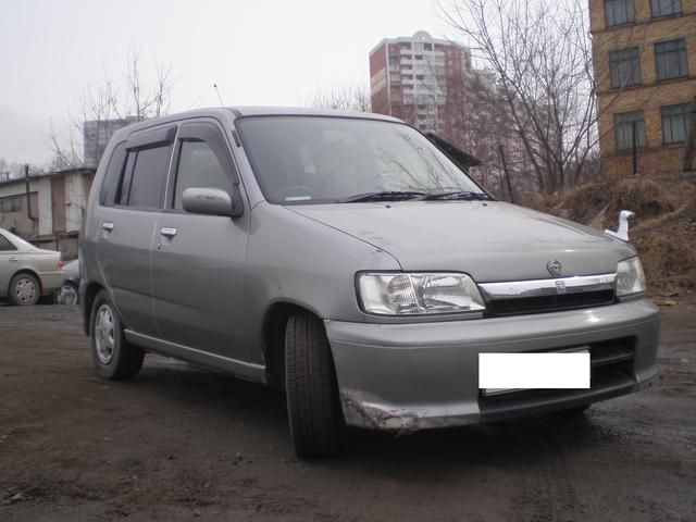 1998 Nissan Cube