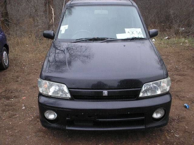 1998 Nissan Cube